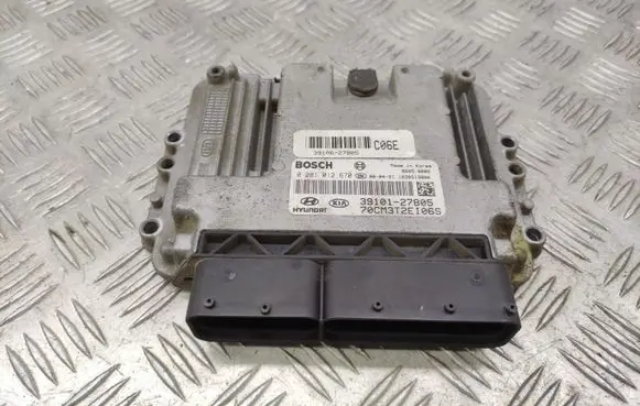 Hyundai Santa Fe Engine control unit/module 3910127805
