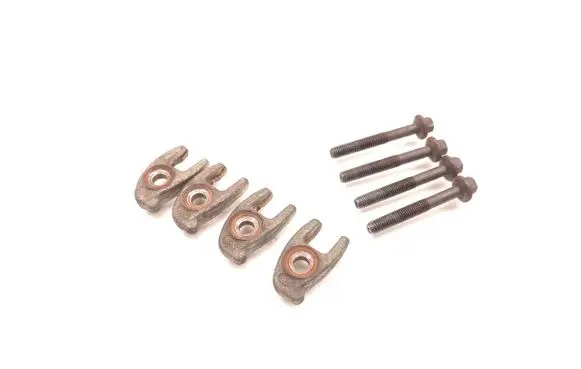 Nissan Qashqai Fuel Injector clamp holder 