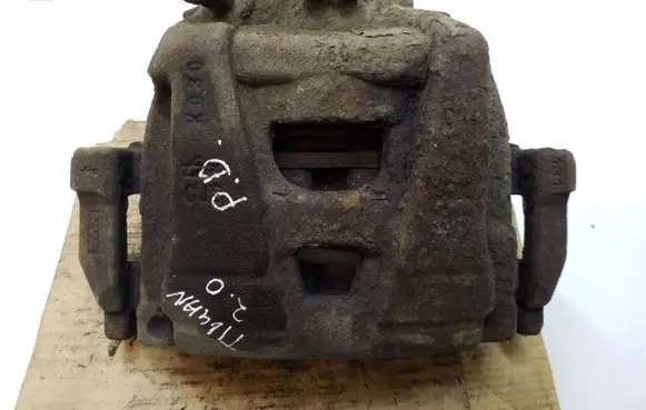 Volkswagen Tiguan Front brake caliper OEM