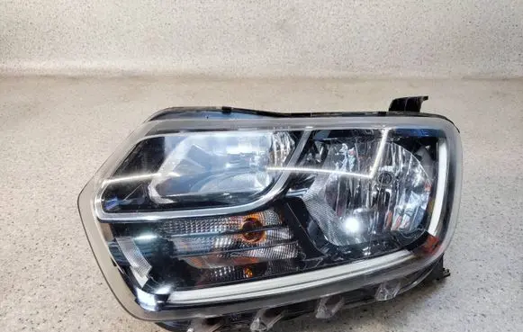 Dacia Duster II Headlight/headlamp 260609367R45 260609367R