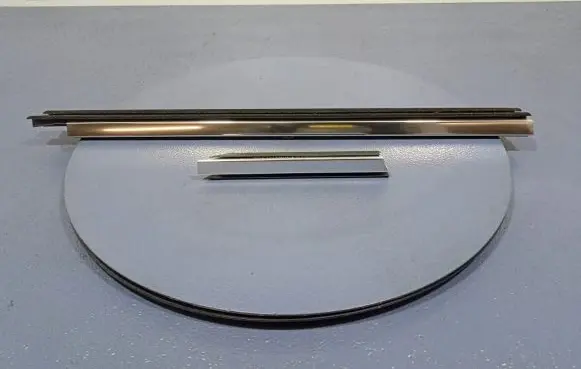 BMW 7 F01 F02 F03 F04 Side skirt rear trim 7206450