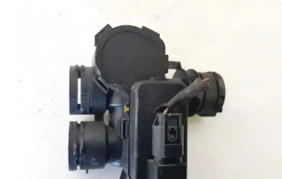 Coolant heater control valve