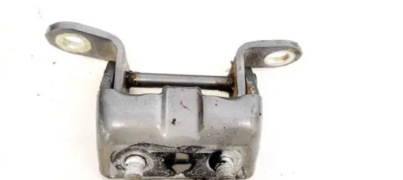 Nissan Qashqai Tailgate/trunk/boot hinge