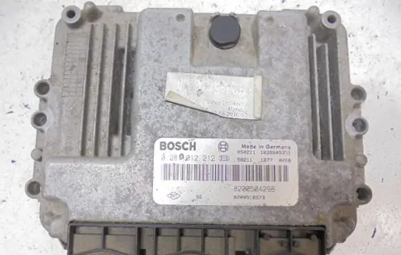 Renault Laguna II Engine control unit/module ECU 8200504296
