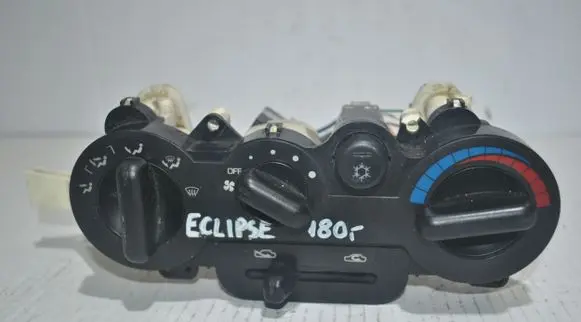 Mitsubishi Eclipse Cross Climate control unit