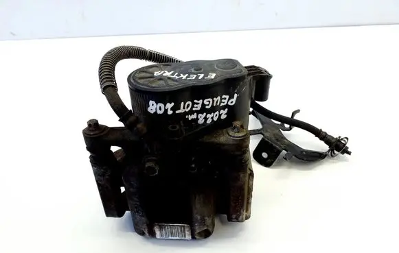 Peugeot 208 II Rear brake caliper 9819059480