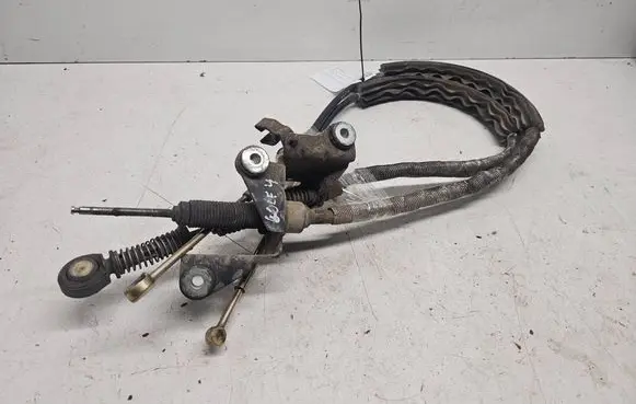 Volkswagen Golf IV Gear shift cable linkage 1J0711266E 1J0711265K