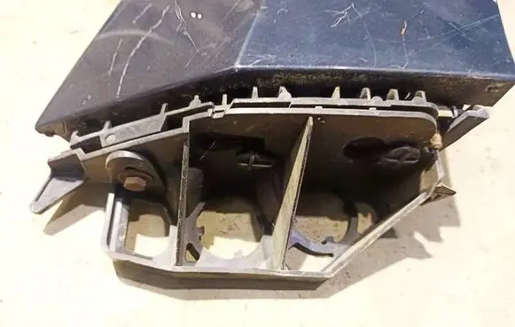Peugeot 308 Front bumper mounting bracket