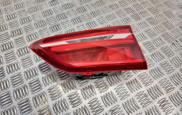 BMW X1 F48 F49 Tailgate rear/tail lights 735069610 F03580500F 14062016