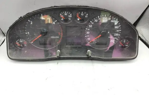 Audi A6 S6 C5 4B Speedometer (instrument cluster) 4B0920900J 110008947013