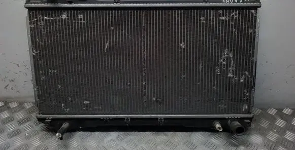Toyota RAV 4 (XA10) Coolant radiator 52342305
