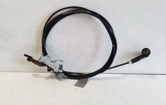 Suzuki Grand Vitara II Fuel cap flap release cable 
