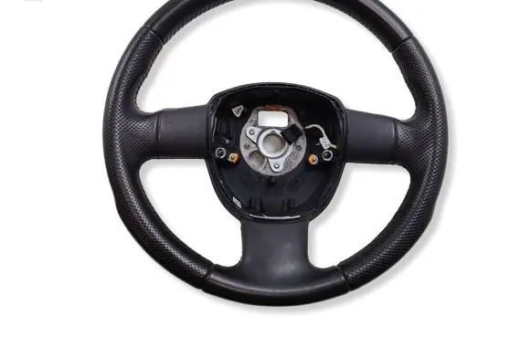 Audi A3 S3 8P Steering wheel 8P0124A