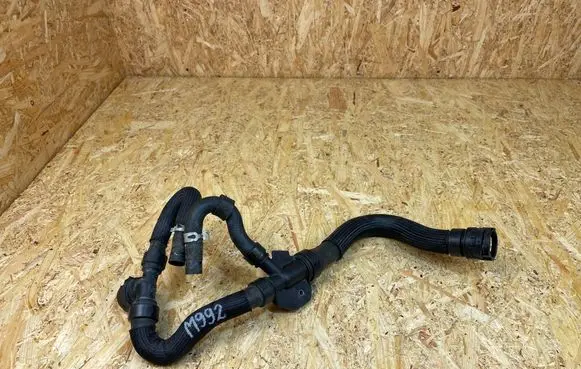 Opel Mokka B Engine coolant pipe/hose 9837757080