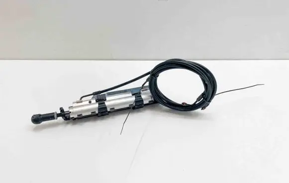 Mercedes-Benz SL R231 Convertible roof main ram cylinder 71586004F A2318205110