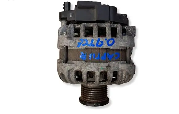 Renault Captur Generator/alternator 231008593R