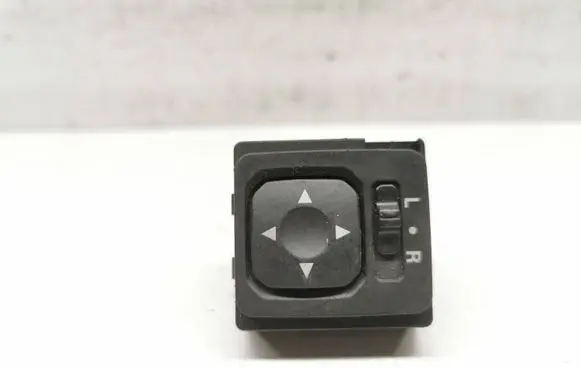 Mitsubishi Outlander Wing mirror switch 183570