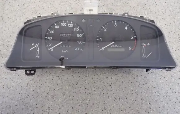 Toyota Corolla E110 Speedometer (instrument cluster) 