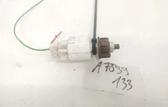 Suzuki SX4 Brake pedal sensor switch