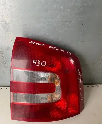 Skoda Octavia Mk2 (1Z) Rear/tail lights 1Z9945096