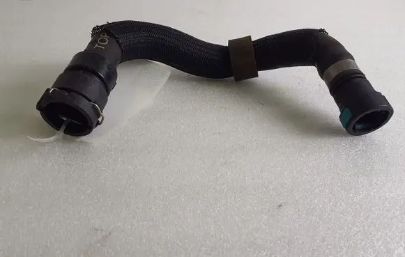 Jaguar E-Pace Engine coolant pipe/hose GJ328B160AA S0000379