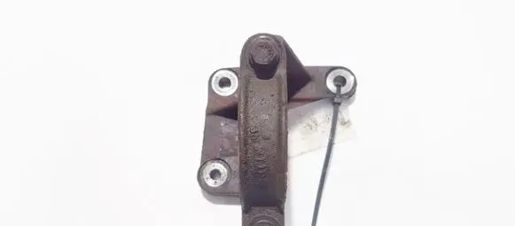 Volvo S60 Engine mounting bracket 9143485