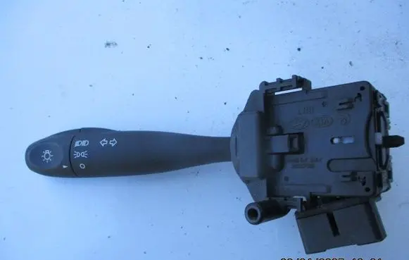 Hyundai i10 Indicator stalk 202007968