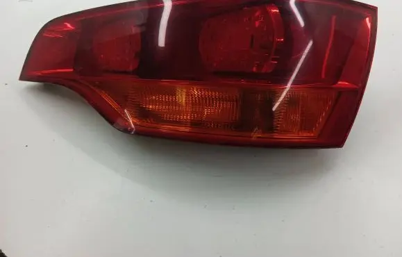 Audi Q7 4L Rear/tail lights 4L0949094