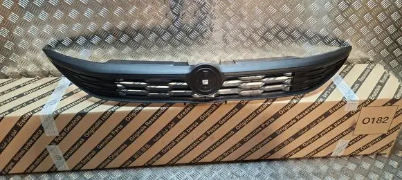Fiat Doblo Front bumper upper radiator grill S26338660 735594204