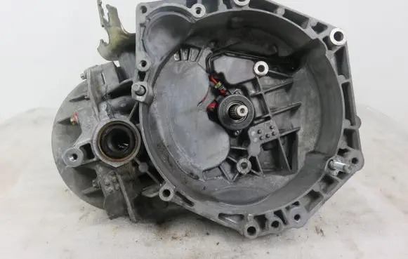 Fiat Punto (199) Manual 6 speed gearbox C63563521 M32 GM5556