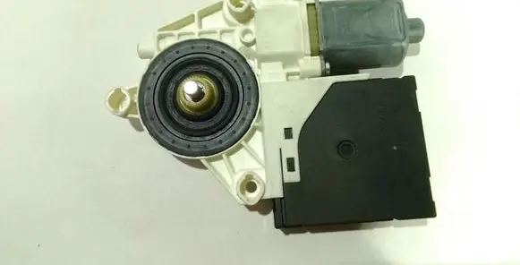 Audi A3 S3 8P Rear door window regulator motor 8P4959801D 0130822263 E840311203