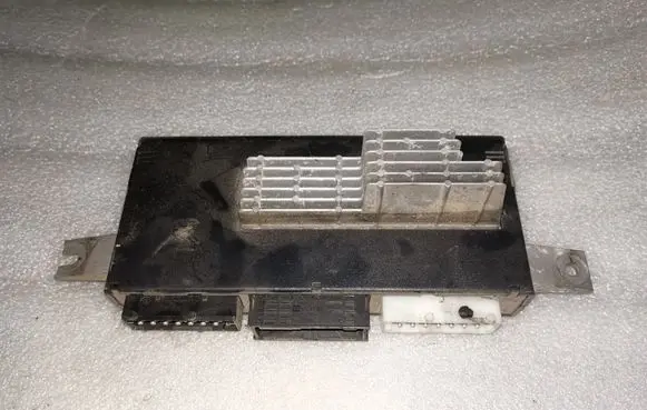 BMW 5 E39 Light module LCM 61358372875 8372875