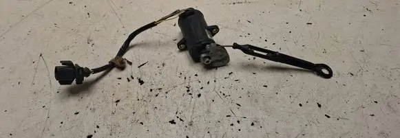 Audi A4 S4 B5 8D Accelerator pedal position sensor 0205001032