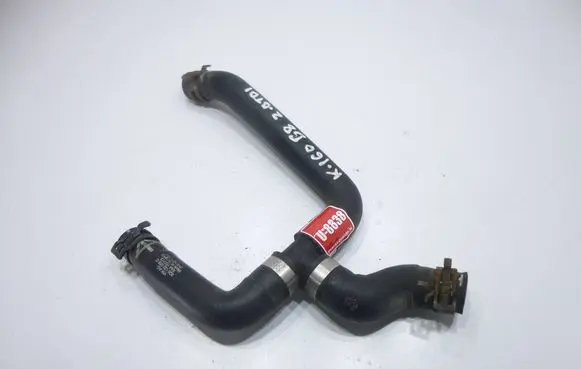 Volkswagen PASSAT B8 Engine coolant pipe/hose 3Q0122058C KA4153813