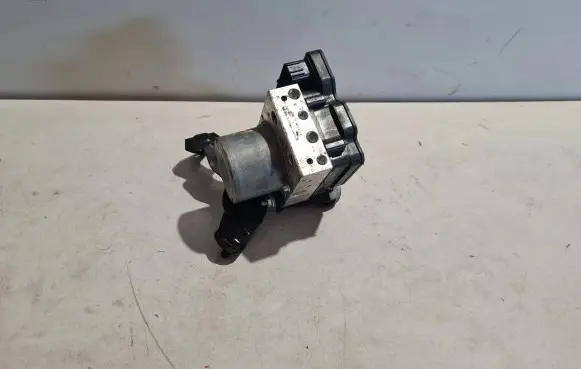 Jaguar F-Pace ABS Pump HX7314F447AF