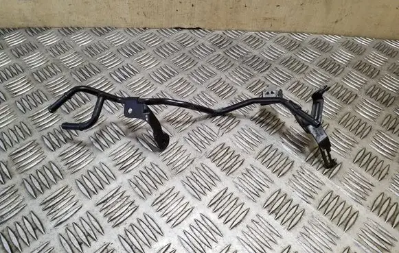 Volkswagen PASSAT B8 Engine coolant pipe/hose 04L121070AB