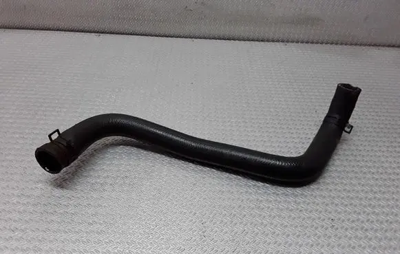 Toyota Yaris Engine coolant pipe/hose