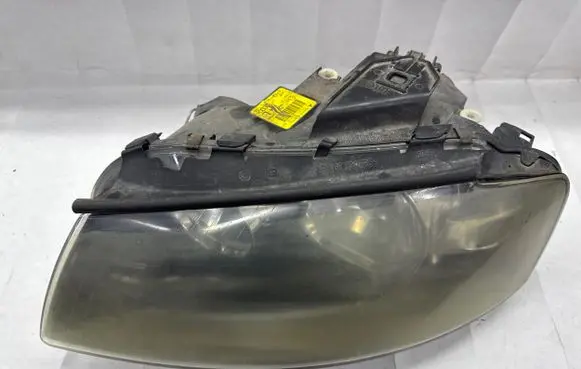 Audi A3 S3 8P Headlight/headlamp 8P0941003A 1468