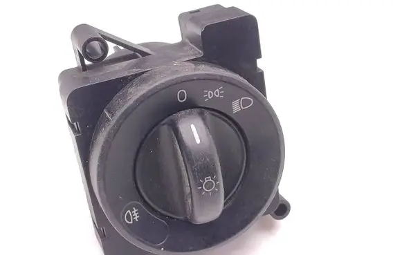 Mercedes-Benz Sprinter W906 Light switch A9065450104 1719222 ZGS003