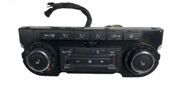 Skoda Octavia Mk2 (1Z) Climate control unit 3T0907044BA 5HB00974947 SW0401