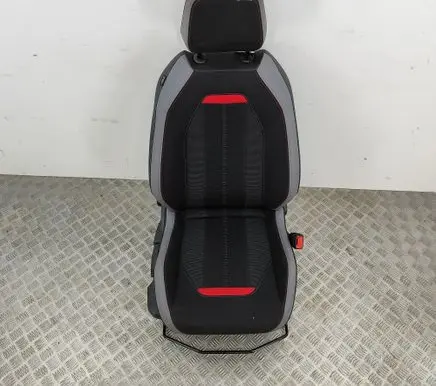 Opel Mokka B Front passenger seat 9823917680 9823918880