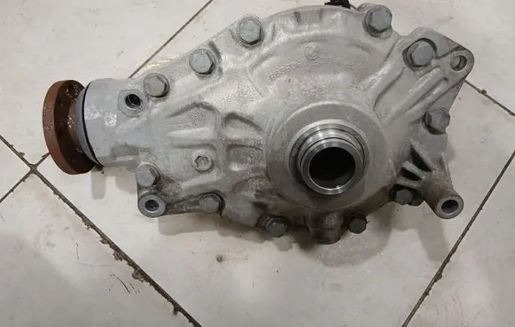 BMW M5 F90 Front differential 863587002