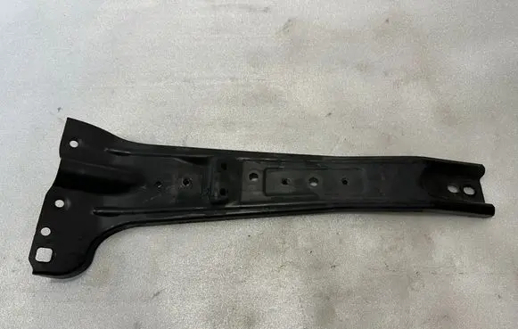 Porsche Cayenne (92A) Distronic sensor bracket 7P5805799C 7P5805799