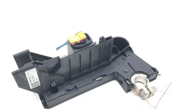 Audi Q7 4M Positive cable (battery) 4M0915459B