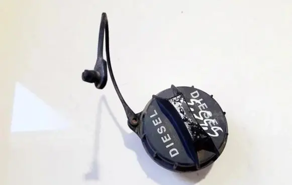 Hyundai Trajet Fuel tank filler cap 