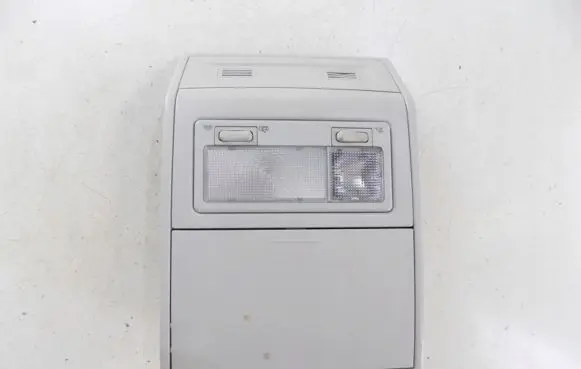 Seat Alhambra (Mk1) Front seat light