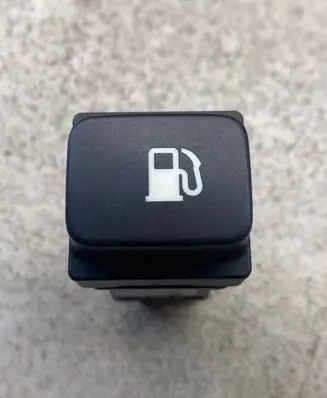 Citroen C4 Grand Picasso Fuel tank opening switch 96530658XT