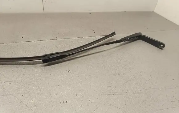 Audi A6 S6 C7 4G Front wiper blade arm 4G1955407B