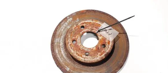 Ford Mondeo Mk III Rear brake disc neventiliuojamas