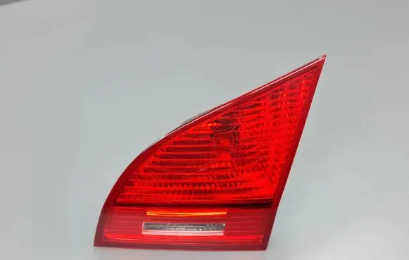 KIA Venga Tailgate rear/tail lights 924061P000
